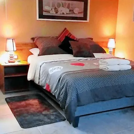 Double Just A Few Minutes From Charles De Gaulle Airport