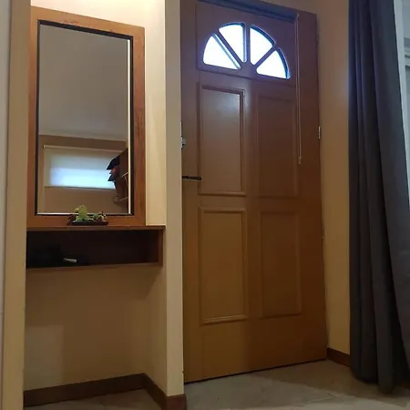 Double Just A Few Minutes From Charles De Gaulle Airport *